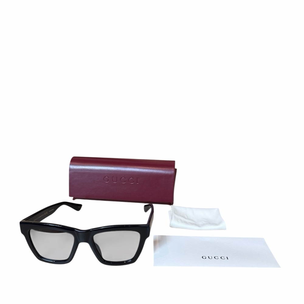 Gucci Black and‎ Gold Square Sunglasses - Picture 4 of 14